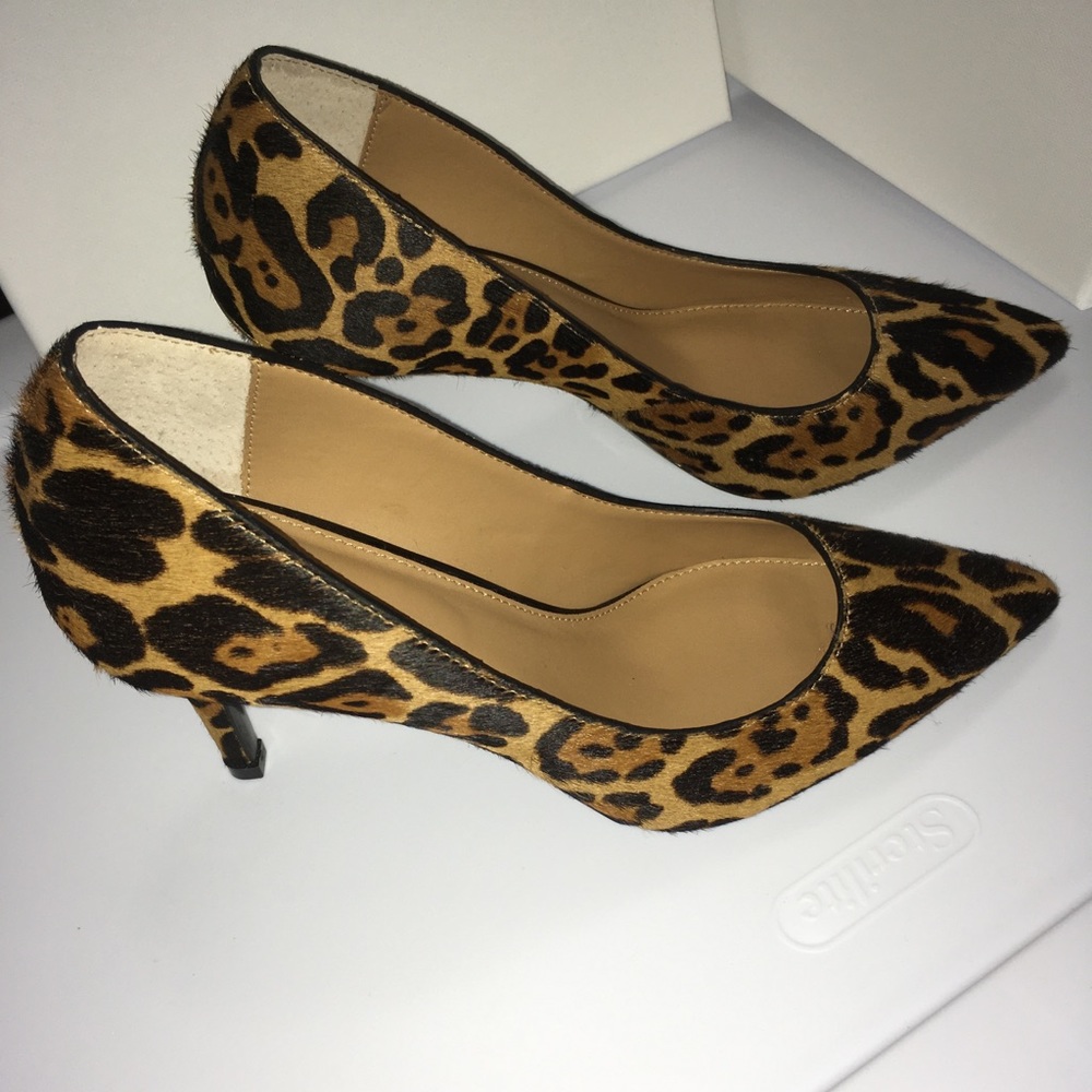Calvin Klein Leopard Heels Size 6